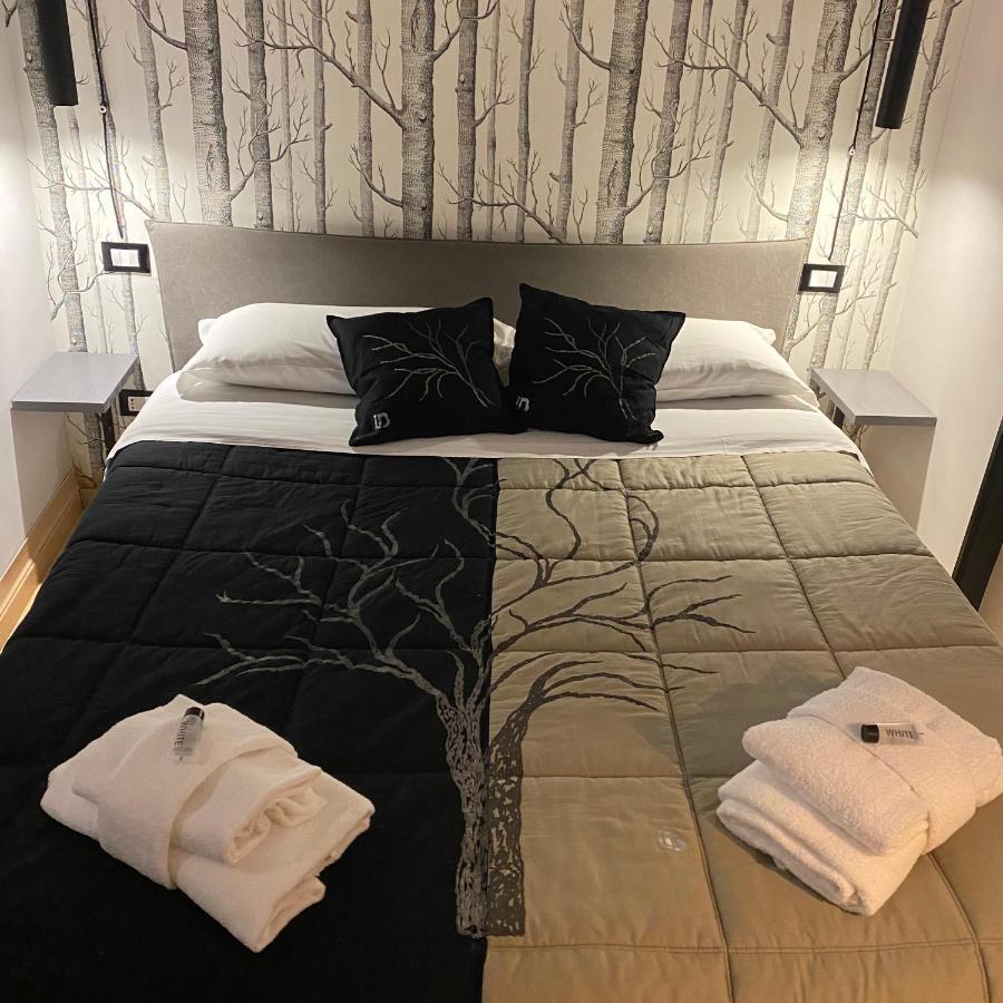 St Peter Suites Boutique Music Guesthouse Rome Exterior photo