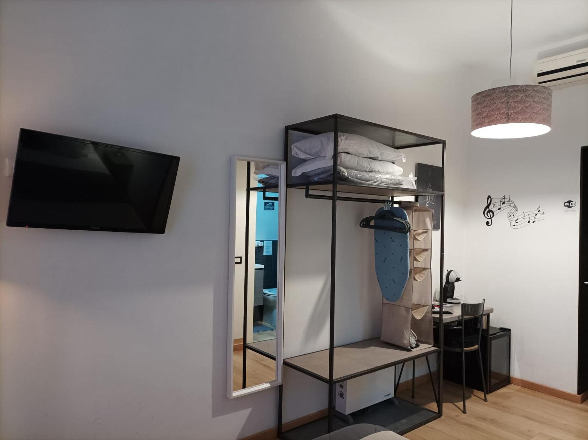 St Peter Suites Boutique Music Guesthouse Rome Exterior photo